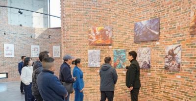 来后湖赴一场艺术盛宴 2025第三届长沙动漫艺术作品展开幕 - 图画吧TUHUABA