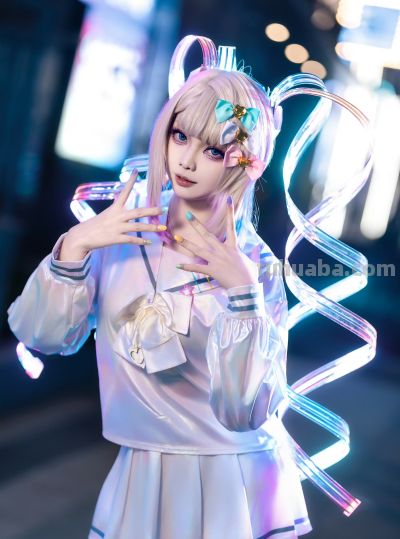 山石木西的COS，把赛博甜妹的氛围感焊在镜头里了！ - 图画吧TUHUABA