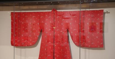 一针一线间，看中韩服饰艺术的传统和现在 - 图画吧TUHUABA