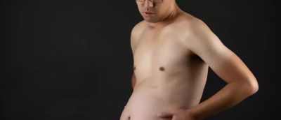 同样是玩 Cos：有人从宅男变美少女，有人从肥宅变成型男 - 图画吧TUHUABA