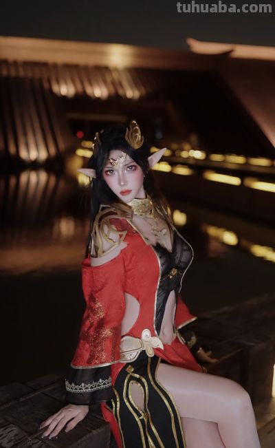 《斗破苍穹》美杜莎cosplay - 图画吧TUHUABA