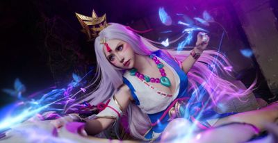 《英雄联盟》灵魂莲华·艾希cosplay - 图画吧TUHUABA