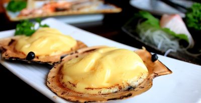 心怀虔诚之心吃的一道圣诞美食-《全球圣诞节传统特色美食汇》04 - 图画吧TUHUABA