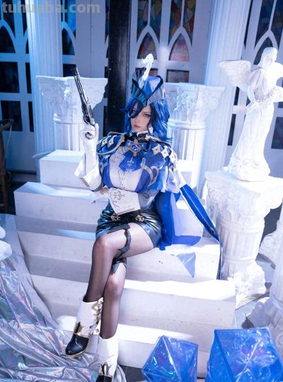 克洛琳德cosplay咋拍咋穿？这篇给你唠明白，照着学就能出片！ - 今日头条