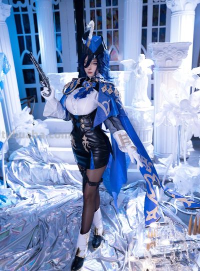克洛琳德cosplay咋拍咋穿？这篇给你唠明白，照着学就能出片！ - 图画吧TUHUABA