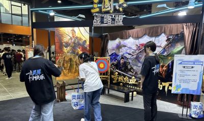 2025中国国际漫画节动漫游戏展开幕，灵犀互娱等广东游戏厂商集中亮相 - 图画吧TUHUABA