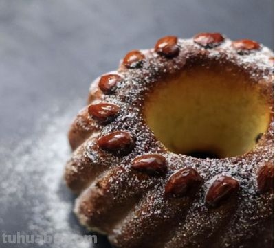 Kugelhopf 库格尔霍夫面包-《全球圣诞节传统特色美食汇》03 - 今日头条 Kugelhopf 库格尔霍夫面包-《全球圣诞节传统特色美食汇》03 - 图画吧TUHUABA