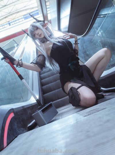 [COSplay]明日方舟 泥岩沃土予身 - 图画吧TUHUABA
