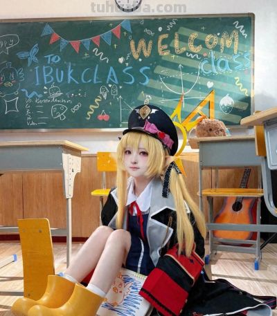 [COSplay]蔚蓝档案 丹花伊吹-荣小兔头 - 图画吧TUHUABA