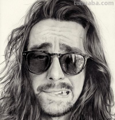 “奇怪”素描让他画爽了！直接从细节画画，质感和造型：满分素描 - 图画吧TUHUABA