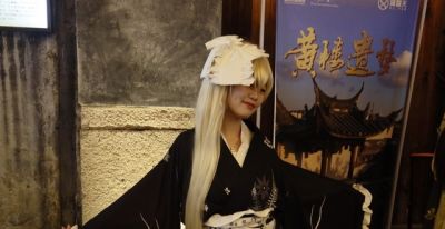 小姐姐故宫Cosplay太平天国引争议，文化尊重还是个人自由？ - 图画吧TUHUABA