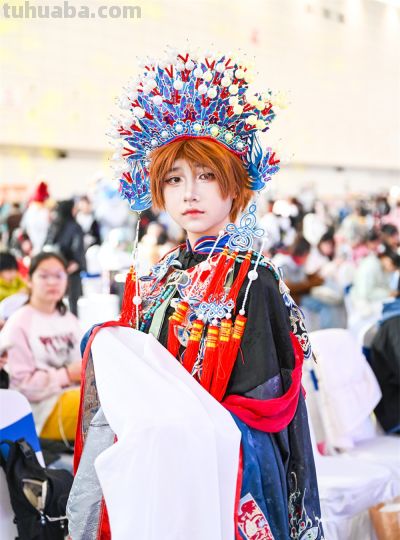 国风漫展迎新年，传统服饰演绎文化魅力 - 图画吧TUHUABA