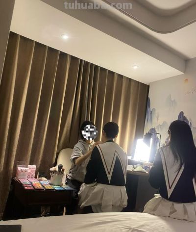 角色扮演打破次元壁：Cosplay背后的“造梦产业链” - 图画吧TUHUABA