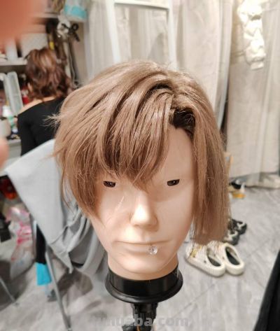 角色扮演打破次元壁：Cosplay背后的“造梦产业链” - 图画吧TUHUABA