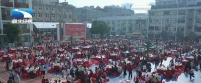 校园变身“家乡美食汇” 多彩活动迎新年 - 今日头条