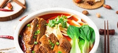 山西人吃一桌子菜最后还要上碗面条。要不和没吃饭一样 - 图画吧TUHUABA