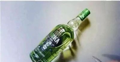 色彩丰富，细腻柔美的彩铅画艺术作品欣赏 - 图画吧TUHUABA