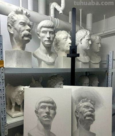 放松的素描 透气生动，罗马青年 高尔基 塔头素描，清华央美的保送生 - 图画吧TUHUABA