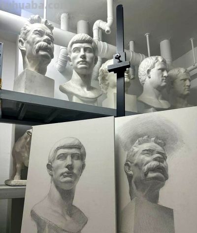 放松的素描 透气生动，罗马青年 高尔基 塔头素描，清华央美的保送生 - 图画吧TUHUABA