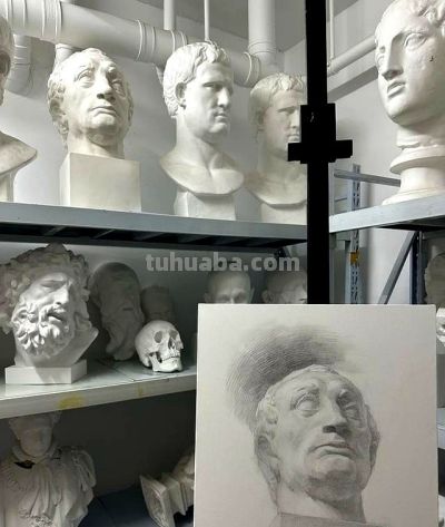 放松的素描 透气生动，罗马青年 高尔基 塔头素描，清华央美的保送生 - 图画吧TUHUABA