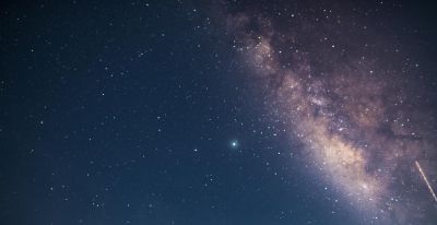 星空摄影入门指南：拍摄星空需要哪些装备与器材？ - 图画吧TUHUABA