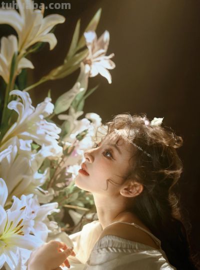 色彩让婚纱摄影如此美好 - 图画吧TUHUABA