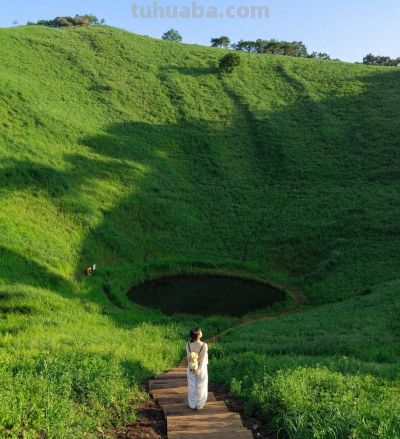 景大人小，美极了，8个摄影技巧，景美人美照片美 - 今日头条