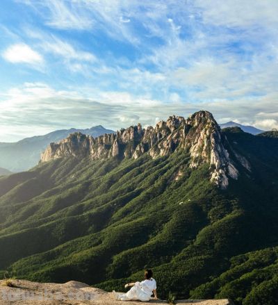 景大人小，美极了，8个摄影技巧，景美人美照片美 - 图画吧TUHUABA