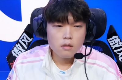 BLG首胜心情大好，赛后全员Cos海贼王，网友直呼：二次元战队 - 图画吧TUHUABA