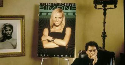 从初音未来到荷兹：人们为啥会迷恋“虚拟偶像”？ - 图画吧TUHUABA