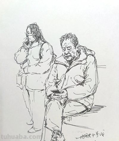 福州街头“速写爷爷”火了！12年画满万张钢笔画 - 图画吧TUHUABA