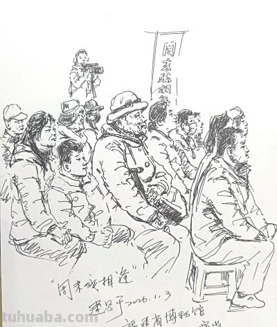 福州街头“速写爷爷”火了！12年画满万张钢笔画 - 图画吧TUHUABA