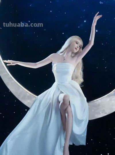 李凯馨cosplay天使，光脚丫很干净卫生 - 图画吧TUHUABA