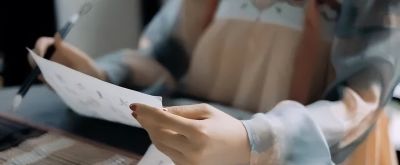 【我的拿手好戏——初中作文】李依轩《我的拿手好戏——画画》 - 图画吧TUHUABA