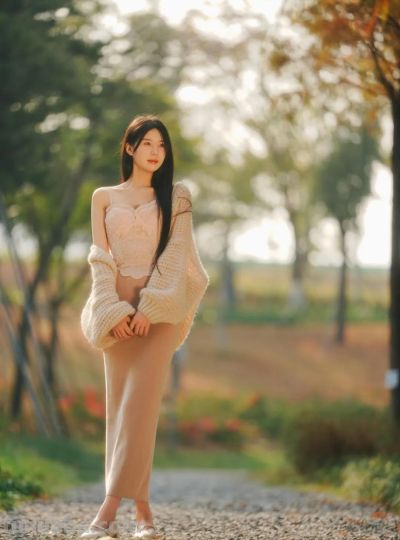 公园拍照，12个动作技巧，拍照自然上镜，出片好看有氛围感 - 图画吧TUHUABA