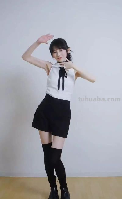 欧美Cos 圈给出的满分答案！这可能是今年最像蕾塞的一次Cos - 图画吧TUHUABA