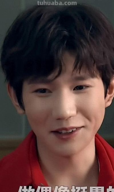 王源太圈粉！新专辑是水彩笔盒，8年公益暖哭孩子 - 今日头条