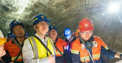 陈景河：全球矿业追梦人 | 第十九次李四光地质科学奖获得者群像③ - 图画吧TUHUABA