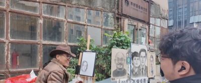 深圳街头“0.5元肖像画”火了!摊主:“减法”艺术,让更多人感受快乐 - 今日头条 深圳街头“0.5元肖像画”火了!摊主:“减法”艺术,让更多人感受快乐 - 图画吧TUHUABA