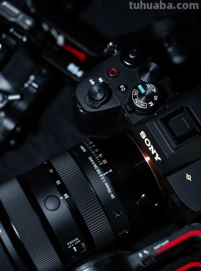 微单VS单反:2026年摄影器材终极对决,谁才是你的创作利器? - 今日头条 微单VS单反:2026年摄影器材终极对决,谁才是你的创作利器? - 图画吧TUHUABA