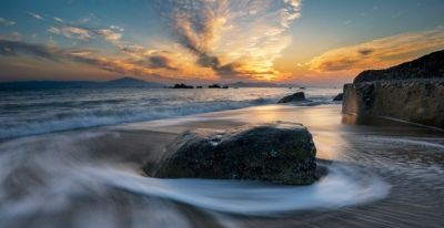 微单VS单反:2026年摄影器材终极对决,谁才是你的创作利器? - 今日头条 微单VS单反:2026年摄影器材终极对决,谁才是你的创作利器? - 图画吧TUHUABA