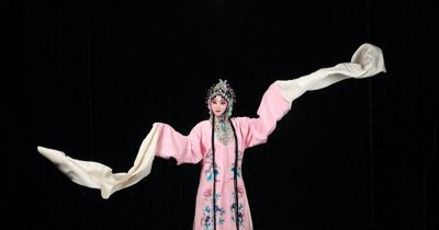 “卷”出新高度！大学生Cosplay爱好者流行破圈考证 - 今日头条