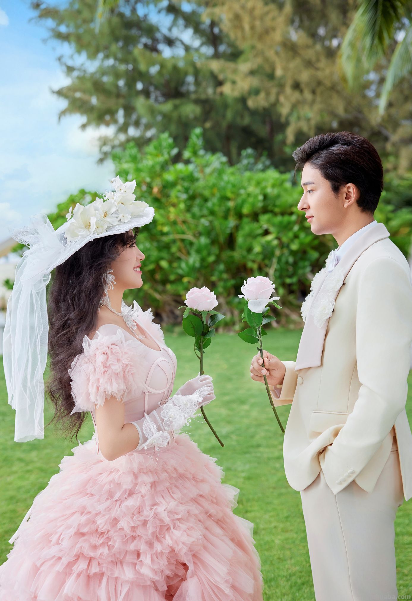 2026上海婚纱摄影红黑榜：从五星到三星的深度解析 - 图画吧TUHUABA