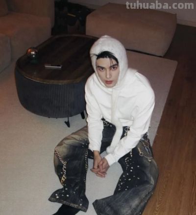 怎么大家最近都在COS“长耳兔”？ - 图画吧TUHUABA