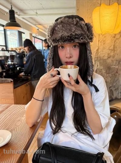 怎么大家最近都在COS“长耳兔”？ - 图画吧TUHUABA