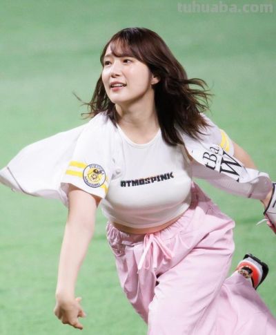 声优界颜值天花板内田真礼结婚！娇小身材甜美脸，能迷倒万千宅男 - 图画吧TUHUABA