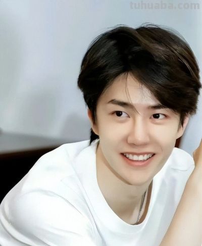 王一博无脸亮相！简笔画封神，真能一眼认出他？ - 图画吧TUHUABA