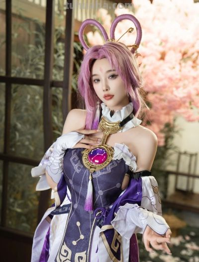 杨晨晨cosplay |粉发紫裙星穹铁道符玄，这颜值和还原度绝了！ - 图画吧TUHUABA