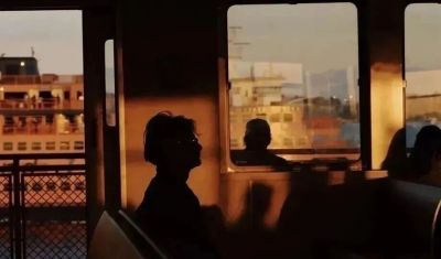 值得借鉴的街头摄影技巧，帮助你提升作品感染力！ - 图画吧TUHUABA