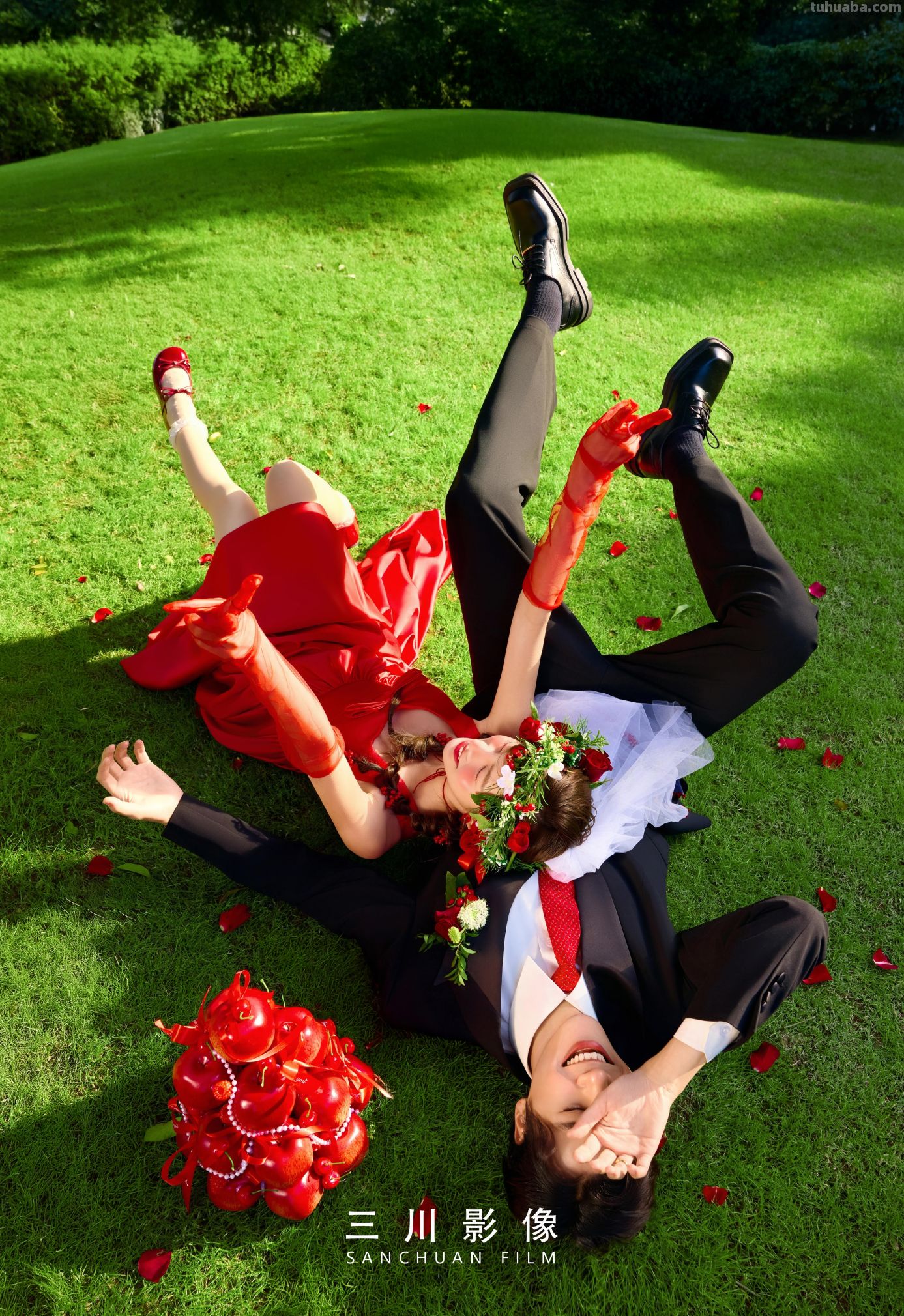 讲解个性婚纱摄影不同品牌，说明费用差异和如何选择 - 图画吧TUHUABA